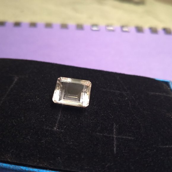 Clear Amethyst Crystal Natural Gemstone Brazilian - Picture 5 of 7